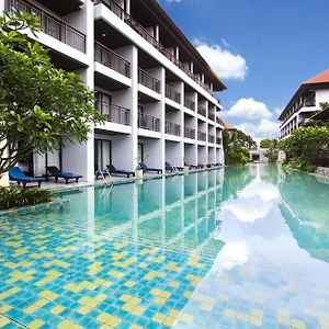 D Varee Mai Khao Beach